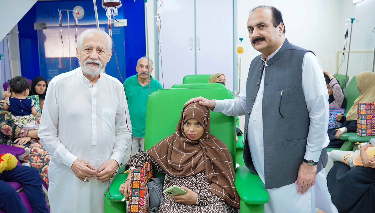 Rana Mashood Visits Sundas Foundation, Vows Government Support for Thalassemia Patients